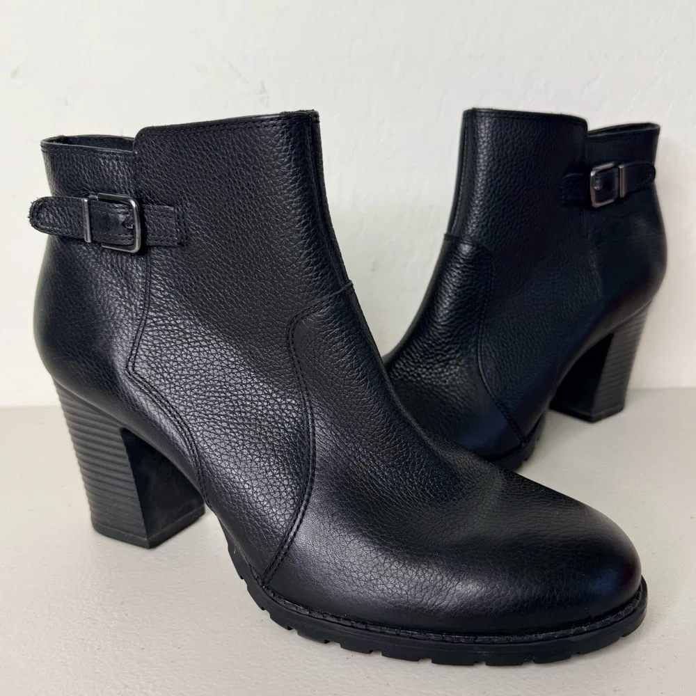 Clarks Verona Gleam Black Pebbled Leather Stacked Block Heel OrthoLite® Size 11